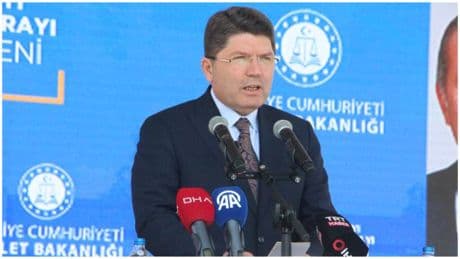 Bakan Tunç'tan infaz düzenlemesine ilişkin haberlere tepki: Provoke etmek isteyen yanıltıcı yayınlara itibar etmeyin!