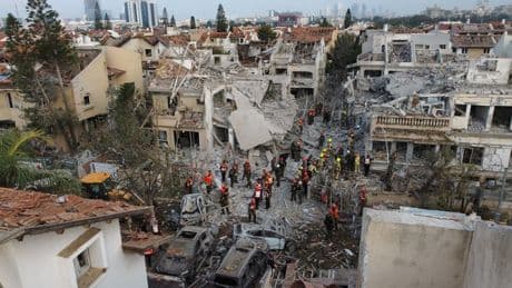 Tel Aviv blikt terug op nacht vol harde knallen. ‘Israël is verdeeld, maar over Iran is er consensus’