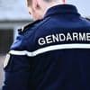 Dans le Finistère, un couvreur de 40 ans se plante un clou dans la cuisse et le mollet