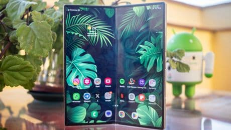 El Samsung Galaxy Z Fold6 tiene un nuevo descuento histórico. Nunca lo habíamos visto tan barato