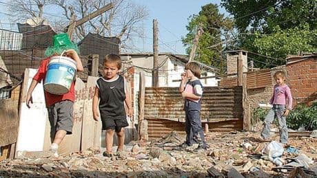 Unicef reconoce que casi 1,7 millones de niños salieron de la pobreza en Argentina durante el primer año de Javier Milei