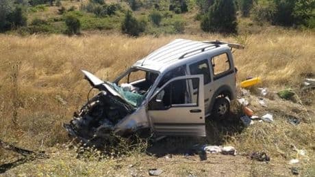 Feci kaza! Takla atan araçta 2 kişi öldü, 3 kişi yaralandı