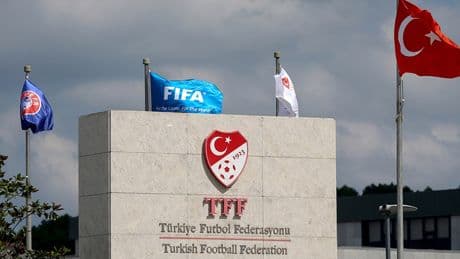 PFDK rekor kırdı; Galatasaray, cezalarda da şampiyon!