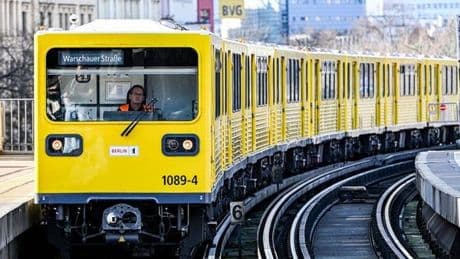 Warum Berlins U-Bahn-Fahrer einen Hackenstand können müssen
