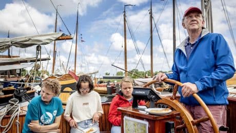 Zeilkamp voor jongeren met kanker: ’Kinderen zijn soms hard, hier is dat anders’