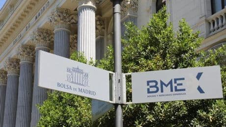 El Ibex 35 mantiene los 14.200 puntos tras amanecer con una subida del 0,26%
