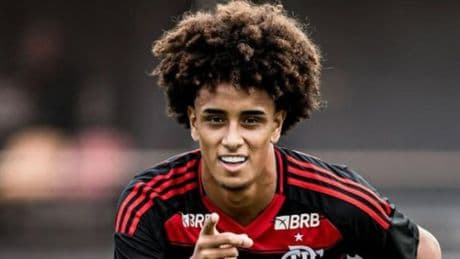En Brasil afirman que el Barça pregunta por Ryan Roberto, extremo de 17 años