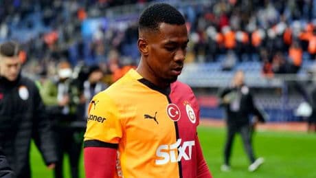 Carlos Cuesta, sağlık kontrolüne gitti!