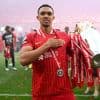 Real betaalt 10 miljoen voor Alexander-Arnold om hem al voor WK in te zetten