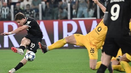 Nefes kesen maç! 8 gollü maçta Kenan Yıldız şov yaptı