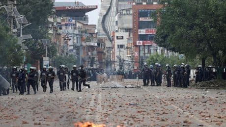 Népal : le premier ministre annonce une enquête après la mort de 19 manifestants