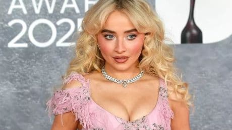 Primark shoppers 'running' for £12 Sabrina Carpenter top 'better than' tour merch