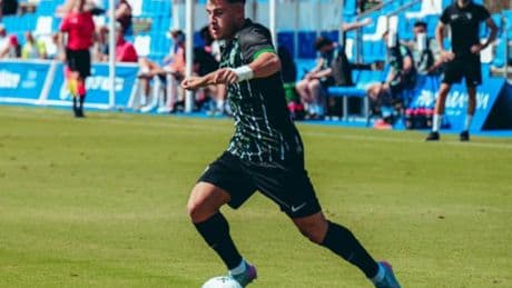 Remontada con sabor a cantera: el Elche arranca la pretemporada con victoria