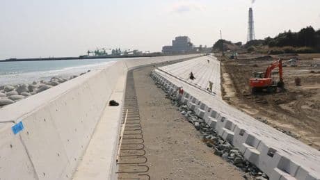 Así es la 'Gran Muralla de Japón', la barrera para frenar tsunamis de más de 400 kilómetros de largo hecha con hormigón