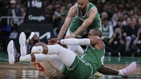 Celtics stick with Horford over Porzingis as starting center in Game 3 vs. Knicks