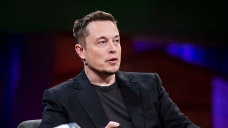Musk frena sull’America Party e punta su JD Vance per il 2028