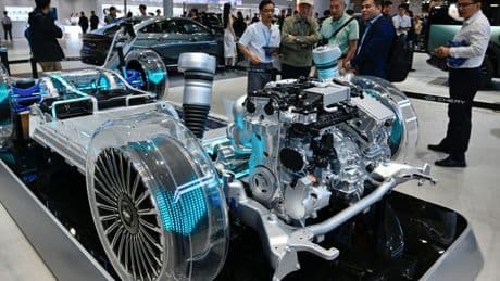 La Chine veut exporter des voitures électriques à essence