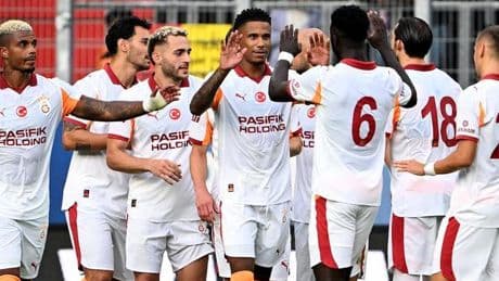 Galatasaray geriden geldi, Cagliari’yi 3 golle geçti