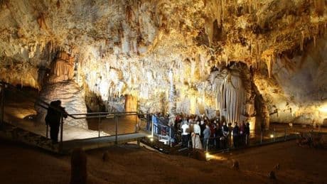 La espectacular cueva vizcaína que ofrece este fin de semana conciertos gratis