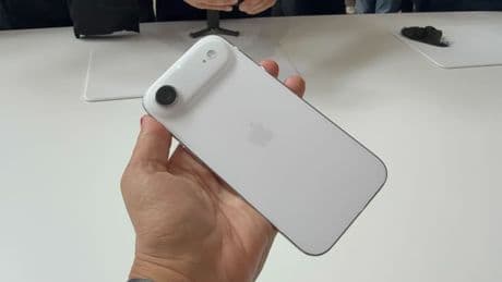 On a pris en main l’iPhone Air: Apple entre dans une ère de légèreté, et de renouveau?