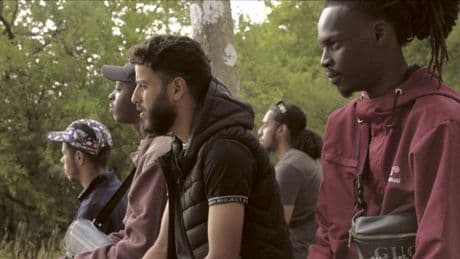 « Bloqués entre les tours » sur Arte : une immersion dans le quotidien de cinq jeunes du Val-Fourré