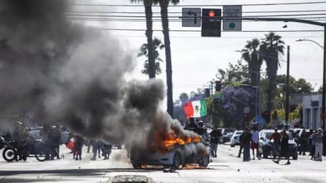 Emeutes anti-expulsions à Los Angeles : Donald Trump déploie la Garde nationale