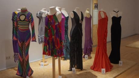 De Sabadell al mundo: 150 vestidos que para descubrir los mejores diseñadores locales