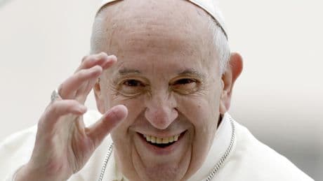 Trump pide "que Dios bendiga al Papa y a todos los que le amaron" y Putin le elogia como "constante defensor de los altos valores del humanismo"