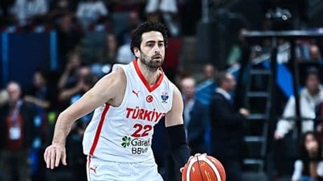 Furkan Korkmaz: "12 Dev Adam ruhunu hem yaşadık hem yaşattık"
