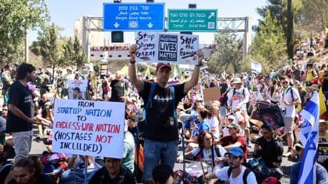 Israël: des manifestations et une grève pour appeler à la libération des otages et à la fin de la guerre à Gaza