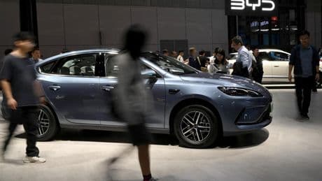 China da un tirón de orejas a BYD: pide a las automovilísticas no seguir su ejemplo y no entrar en una guerra de precios