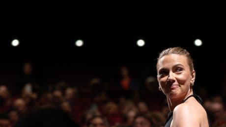 Eleanor the Great: Scarlett Johansson fracasa como directora al primer intento (**)