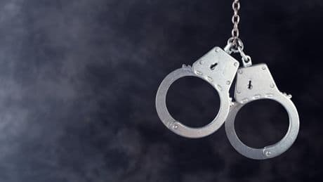 Mom tried to get $400 from man to let him rape her 7-month-old daughter, police say