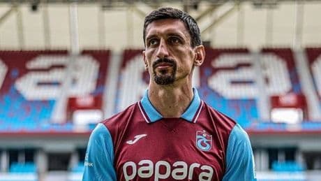 Türk futbolu kaybetti
