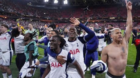 El Tottenham derrota al Manchester United y conquista la Europa League en San Mamés (1-0)