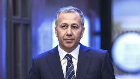 Bakan Yerlikaya'dan 'düzensiz göçle mücadele' açıklaması: 22 kişi tutuklandı