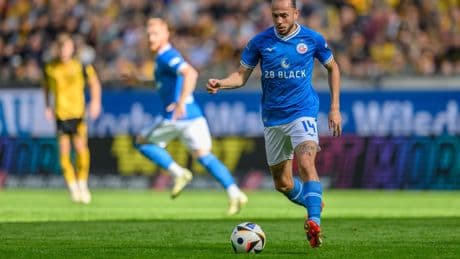3. Fußball-Liga: Rostock gewinnt in Sandhausen und darf weiter hoffen