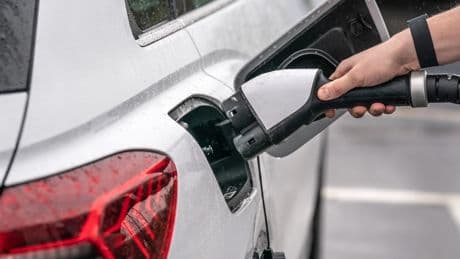 No cars available for full Electric Car Grant nearly a month after launch