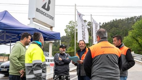 Los trabajadores de Bridgestone aceptan en referéndum la propuesta del ERE