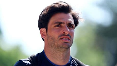 Sainz, sobre la posibile candidatura de su padre a la presidencia de la FIA: "Soy su hijo, pero sería un candidato óptimo"