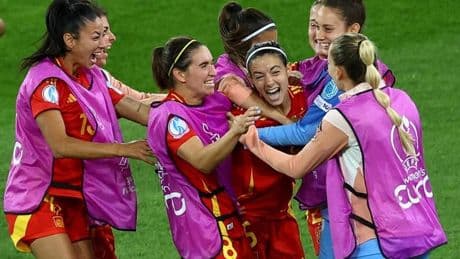 La generación de oro consolida la revolución del fútbol femenino