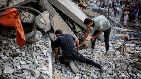 Los palestinos que se quedan en Ciudad de Gaza: “Aquí estamos ya todos muertos. Es solo cuestión de tiempo”