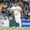 Astros rally in 7th inning to defeat Athletics 5-3