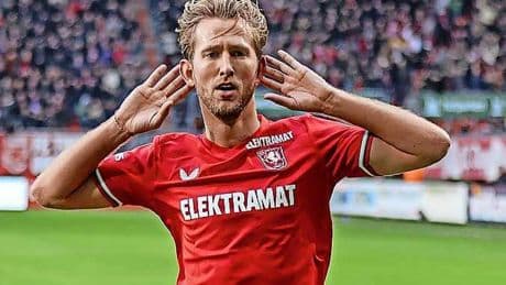 Job Knoester: ’Er is een stuitend gebrek aan moraliteit in de voetbalwereld’