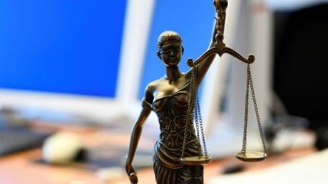 Bundessozialgericht verhandelt über Zugang zu Grundrente durch freiwillige Beiträge