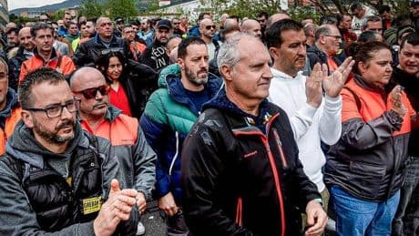 La plantilla de Bridgestone anuncia tres días de huelga consecutivos, del 24 al 26 de abril