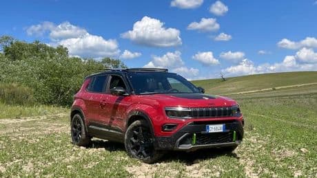 Jeep Avenger 4xe: cuando el SUV urbano se atreve con lo salvaje