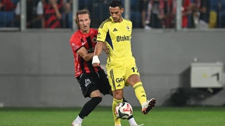Milli maçlar öncesi İrfan Can Kahveci şoku