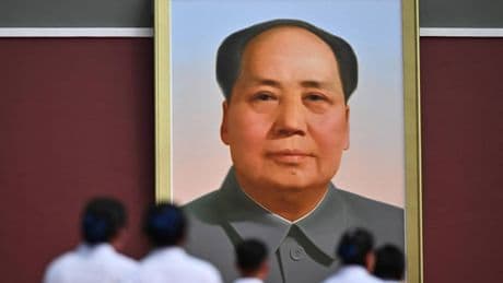 Mao, immortalità, missili e soft-power. Tutti i simboli del nuovo ordine mondiale