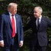 Trump kondigt tijdens onderhandelingen met Canada zware importheffing aan